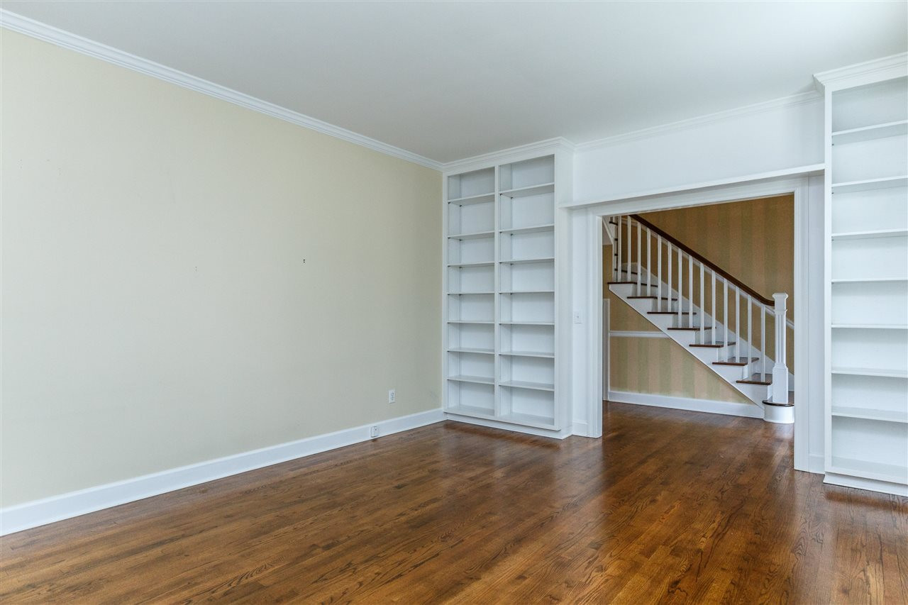 2508 Winterbury Court Raleigh, NC 27607 - Photo 4 of 30 Photo 4