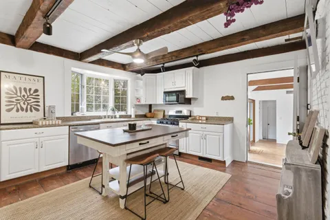 $695,000 | 2671 Parade Road, Laconia, NH 03246