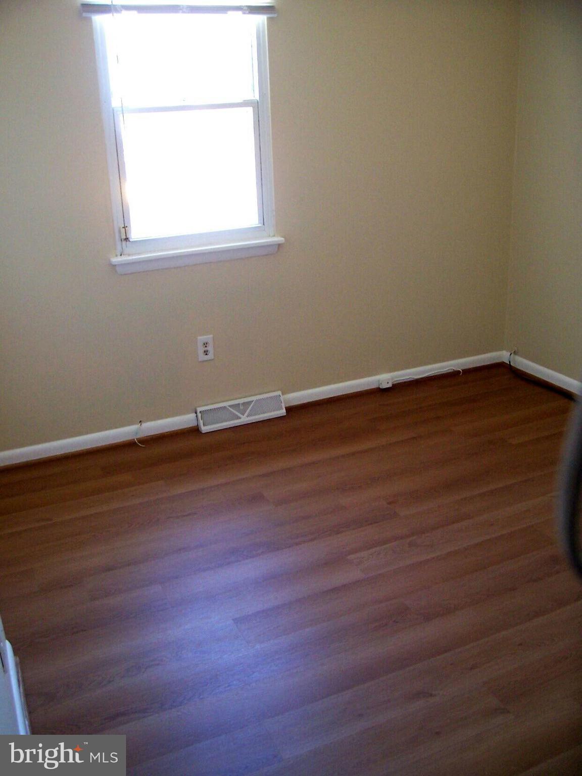 522 Holly Hunt Road Middle River, MD 21220 - Photo 5 of 20