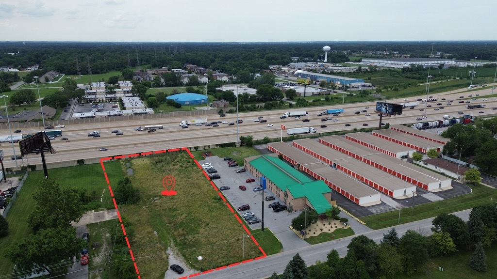 2155 Bernice Road Lansing, IL 60438 - Photo 2 of 17