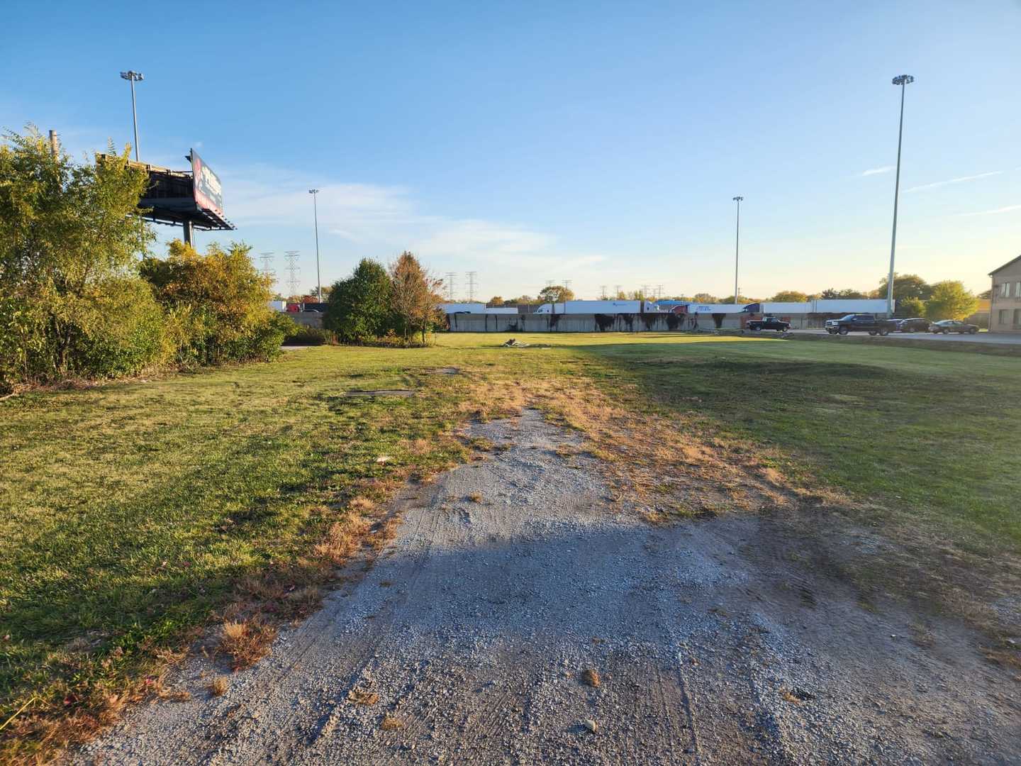 2155 Bernice Road Lansing, IL 60438 - Photo 6 of 17