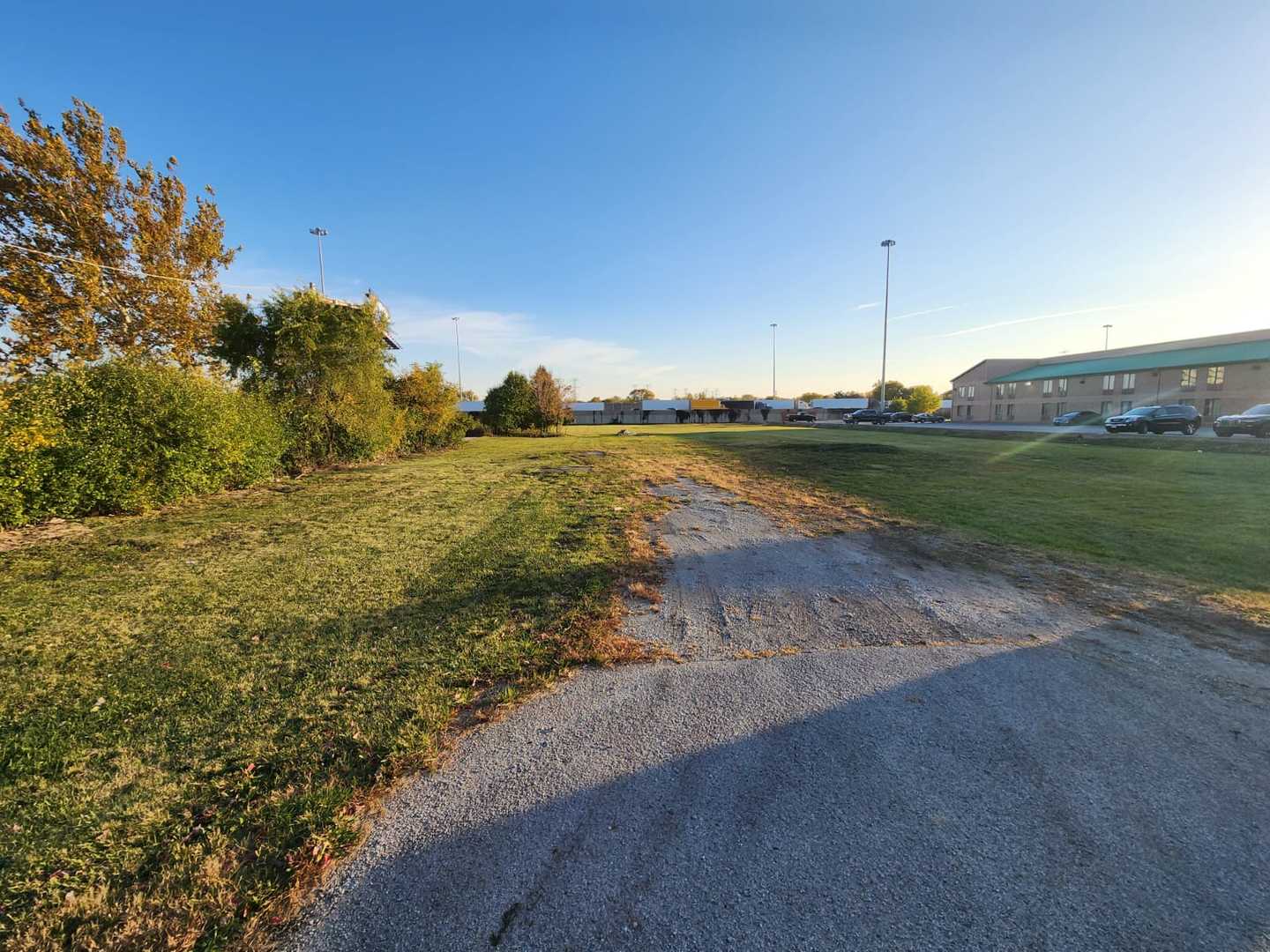 2155 Bernice Road Lansing, IL 60438 - Photo 7 of 17