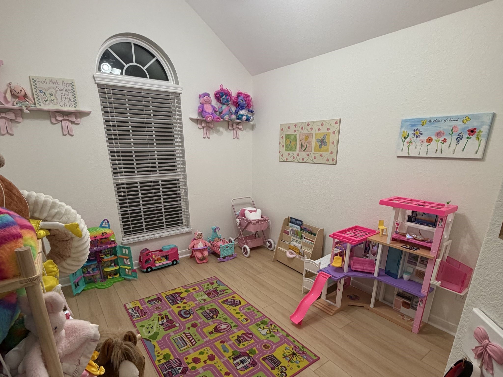 28987 Birch Green Way Spring, TX 77386 - Photo 23 of 32 a bedroom with furniture and a window
