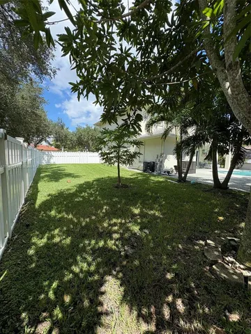 $1,390,000 | 15982 Southwest 61st Street, Davie, FL 33331