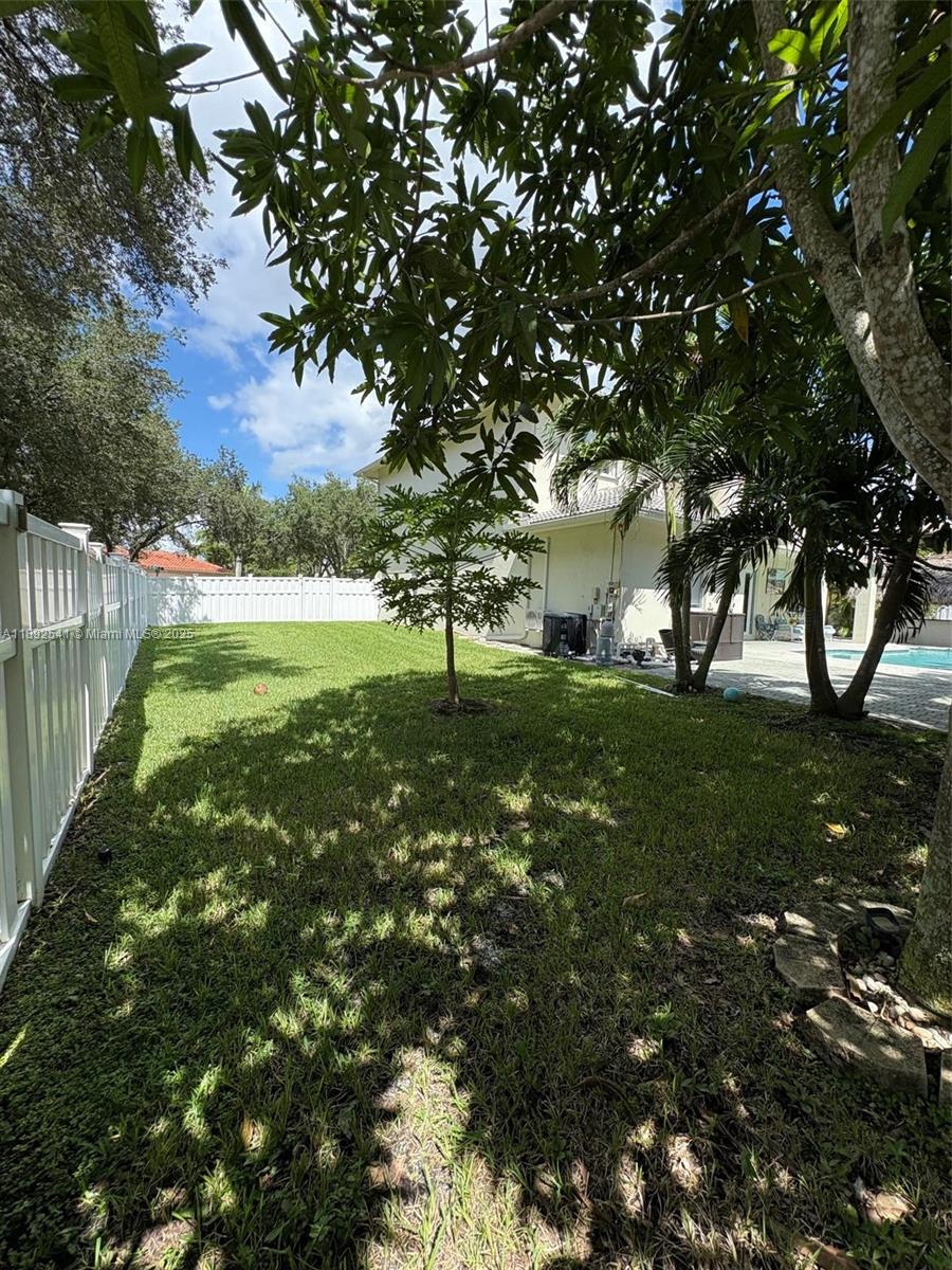 15982 Southwest 61st Street Davie, FL 33331 - Photo 28 of 28 a view of yard with tree s