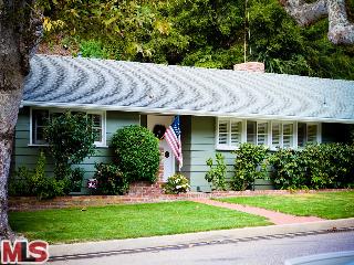 467 Tuallitan Road Los Angeles, CA 90049 - Photo 1 of 1 Gallery Image 1