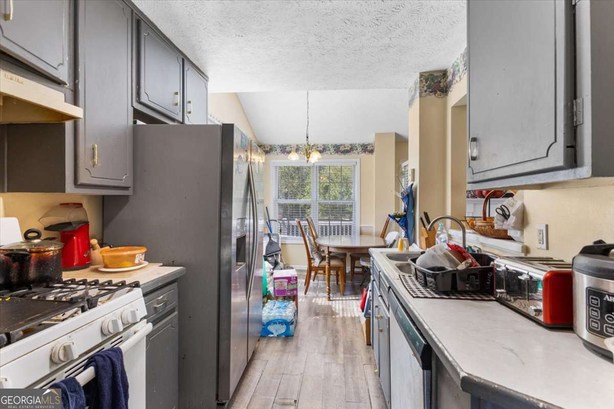 10571 Starling Trail Hampton, GA 30228 - Photo 10 of 35