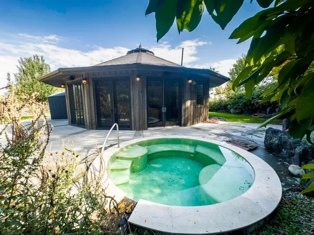 $5,800,000 | 4799-a River Road, Buhl, ID 83316