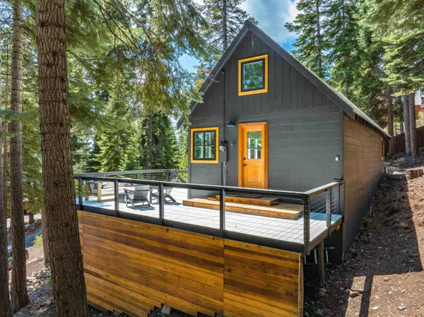 $990,000 | 4269 Jeffrey Way, Carnelian Bay, CA 96140