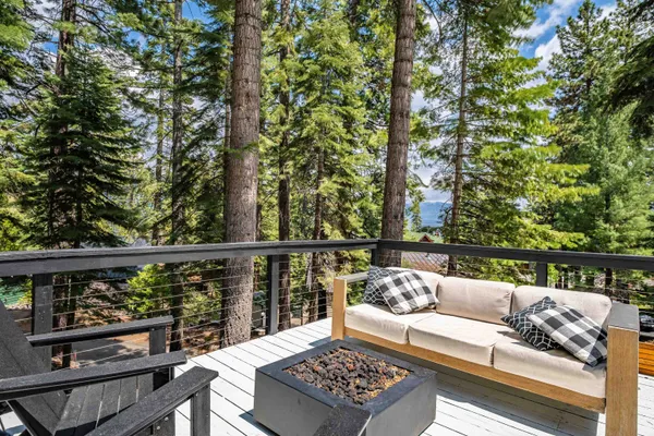 $990,000 | 4269 Jeffrey Way, Carnelian Bay, CA 96140