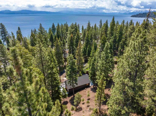 $990,000 | 4269 Jeffrey Way, Carnelian Bay, CA 96140