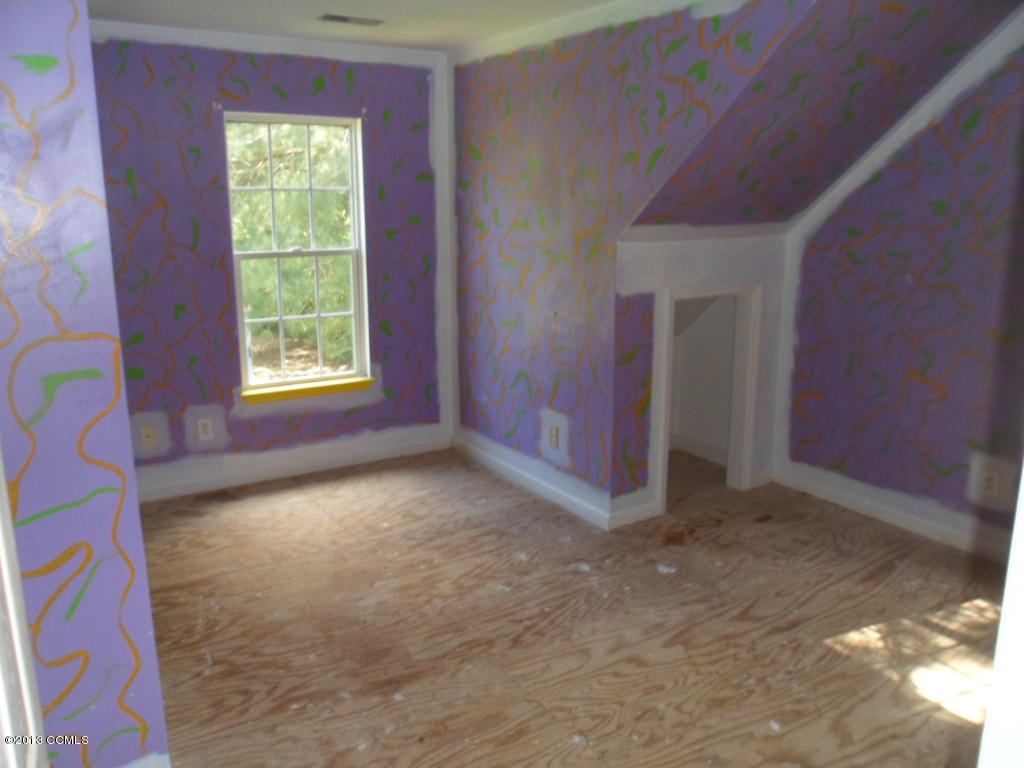 319 Gibbs Road New Bern, NC 28560 - Photo 4 of 17 bed 3