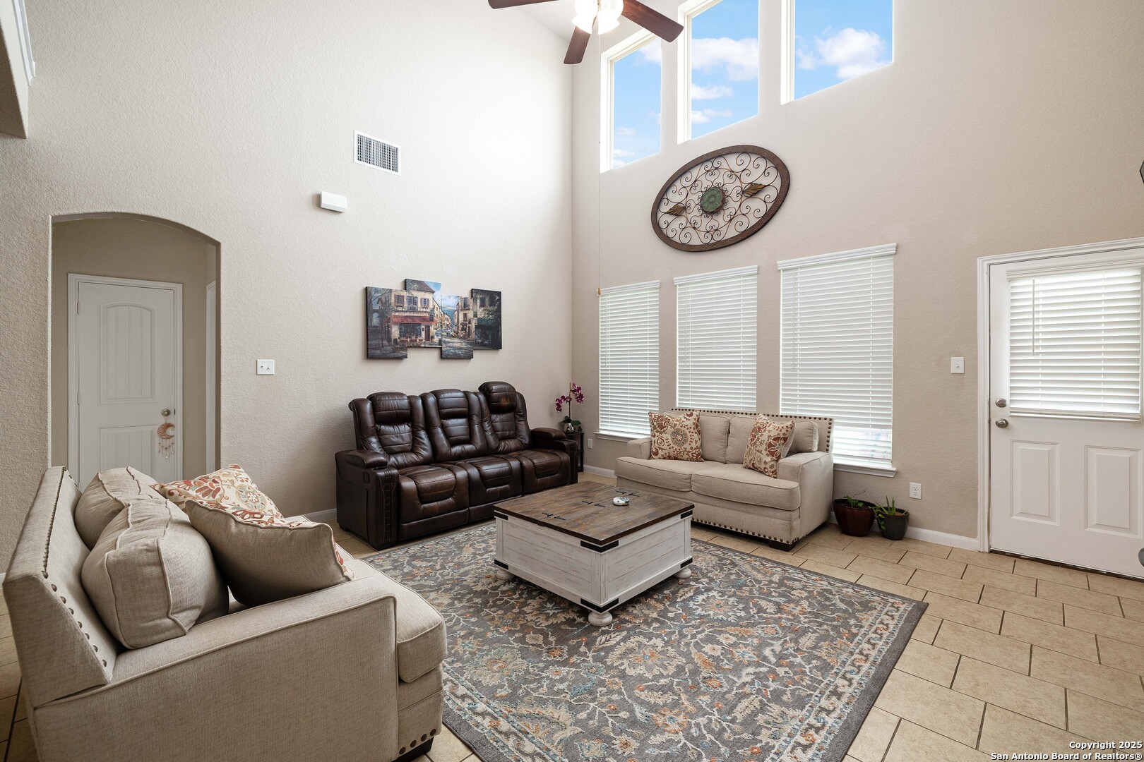 10238 Midsummer Meadow Converse, TX 78109 - Photo 12 of 35 a living room with furniture and a table