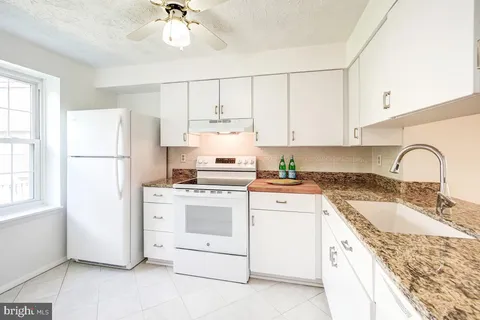 $550,000 | 2880 South Meade Street, Arlington, VA 22206
