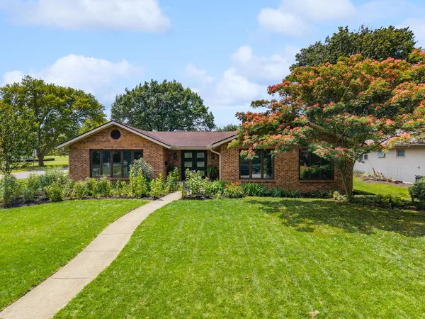 $589,900 | 1463 Wakefield Court East, Columbus, OH 43209
