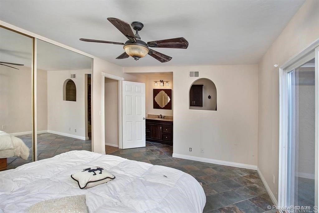 265 Cerro Street Encinitas, CA 92024 - Photo 3 of 19 Gallery Image 3
