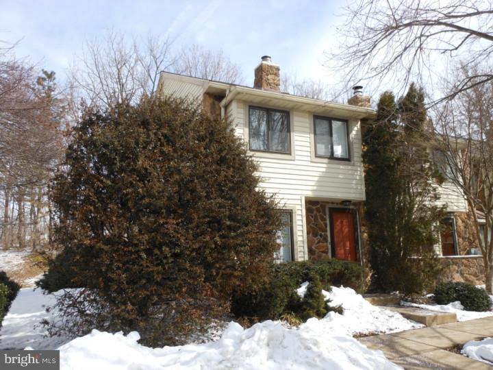 18 Flintlock Lane Chesterbrook, PA 19087 - Photo 2 of 23