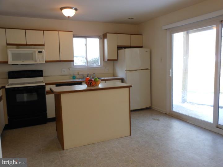 18 Flintlock Lane Chesterbrook, PA 19087 - Photo 8 of 23