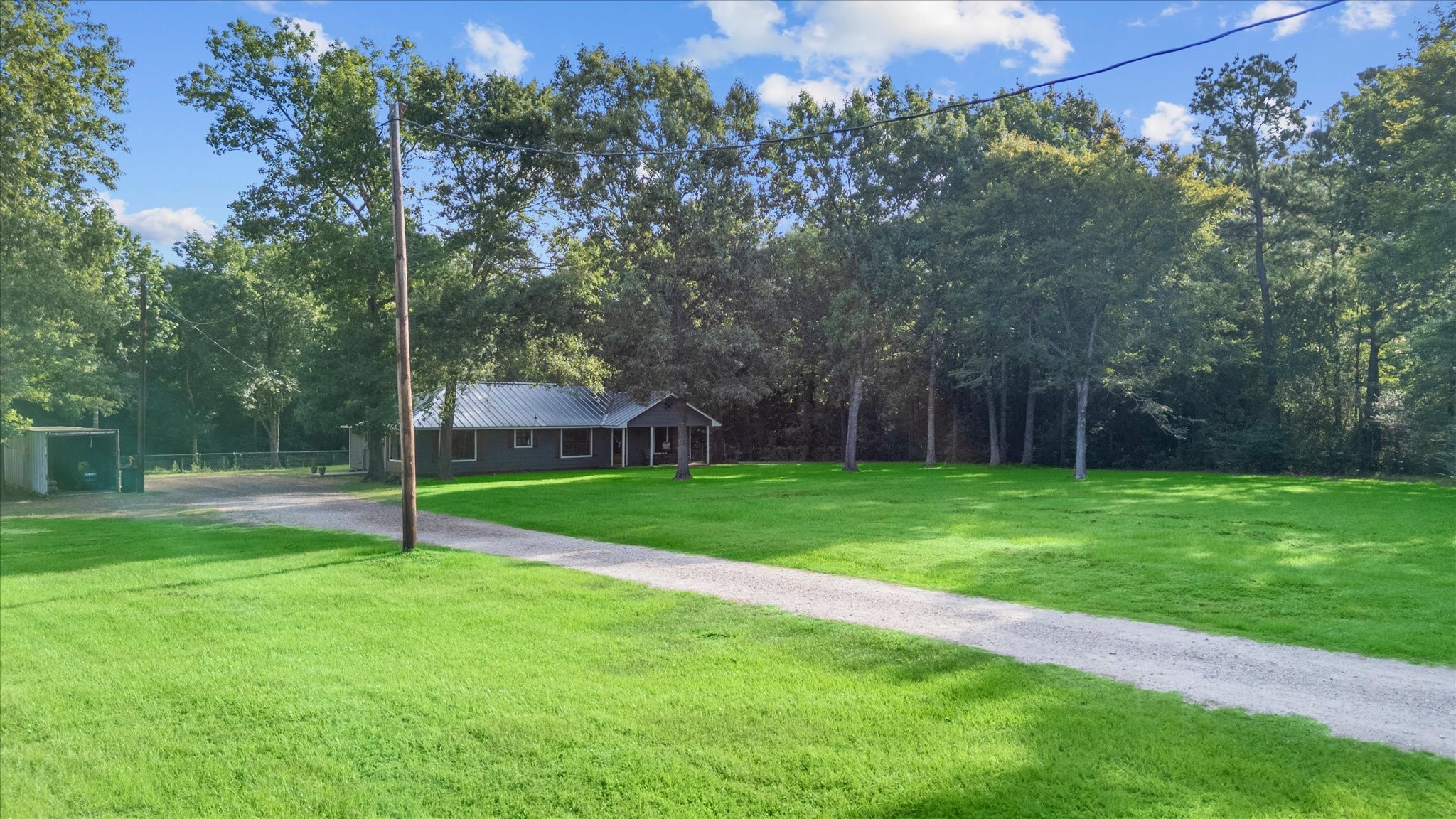 23346 Henson Road Montgomery, TX 77356 - Photo 6 of 32 Gallery Image 6