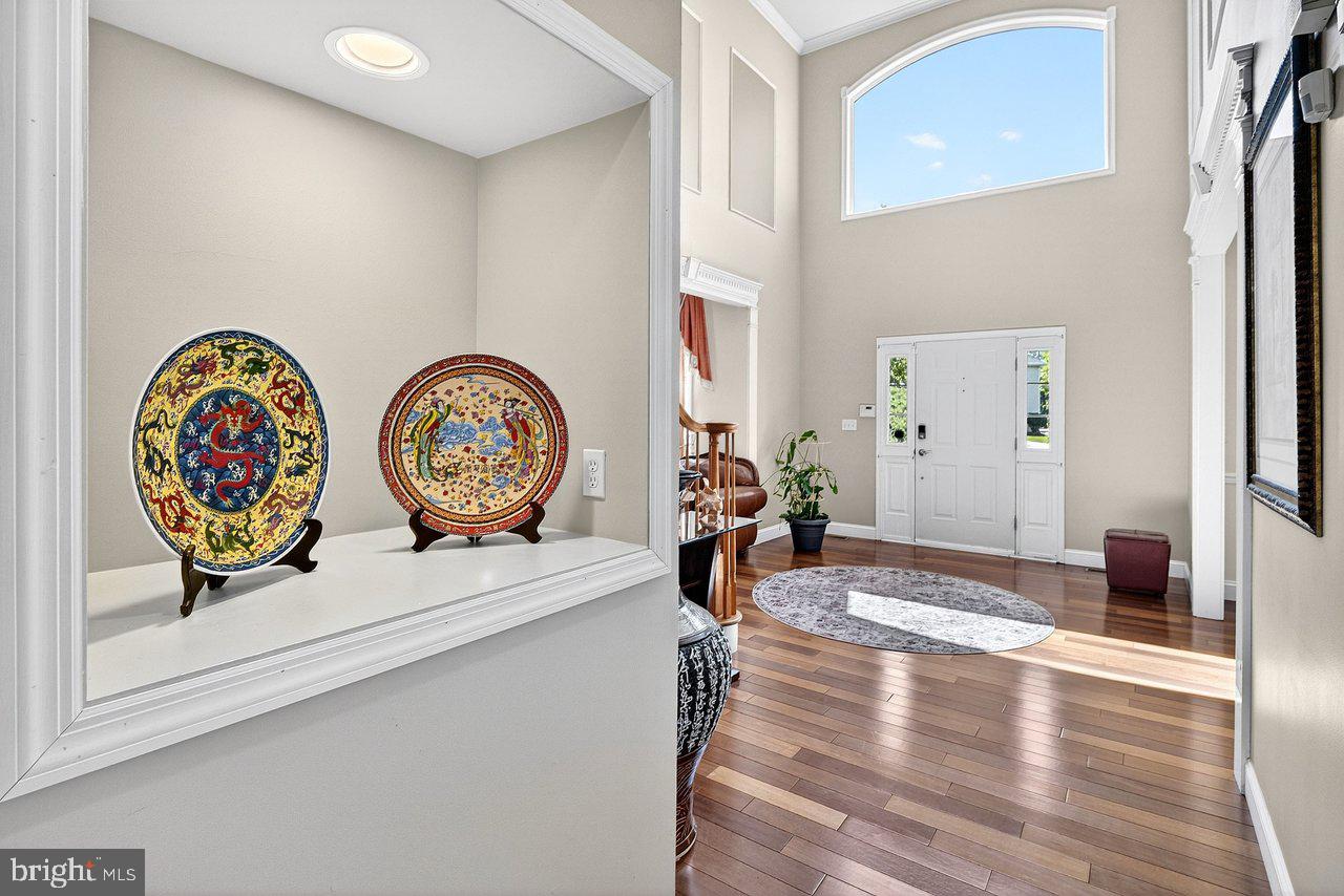 23 Zaitz Farm Road West Windsor, NJ 08550 - Photo 21 of 63 2 story foyer
