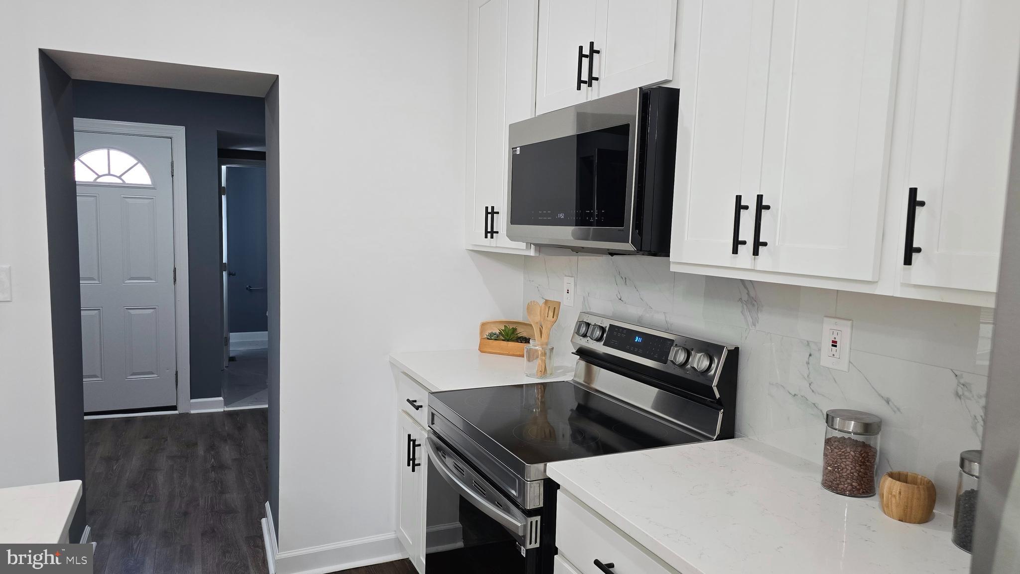 2902 Ridgewood Avenue Baltimore, MD 21215 - Photo 12 of 49 Gallery Image 12