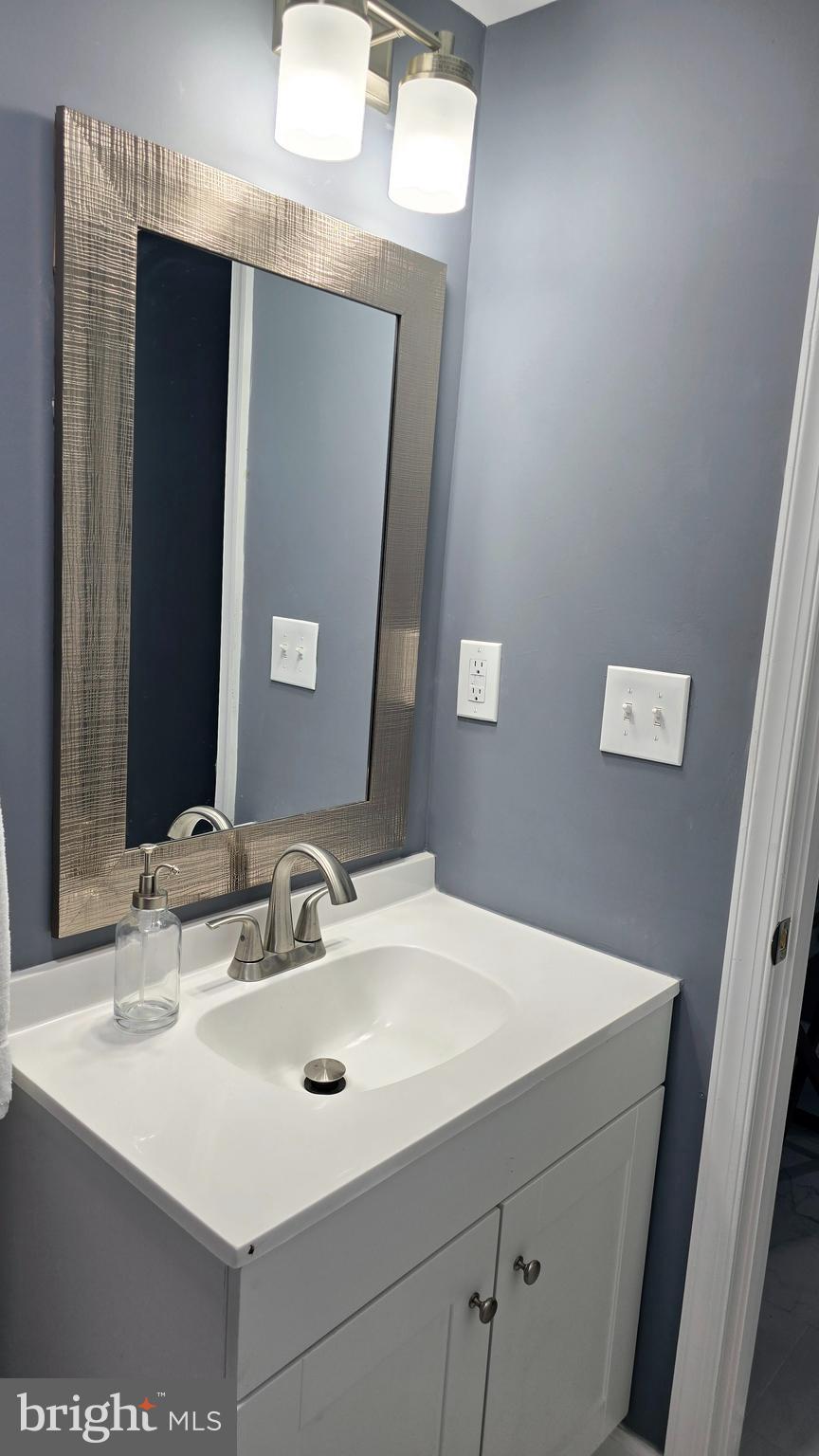 2902 Ridgewood Avenue Baltimore, MD 21215 - Photo 16 of 49 Gallery Image 16