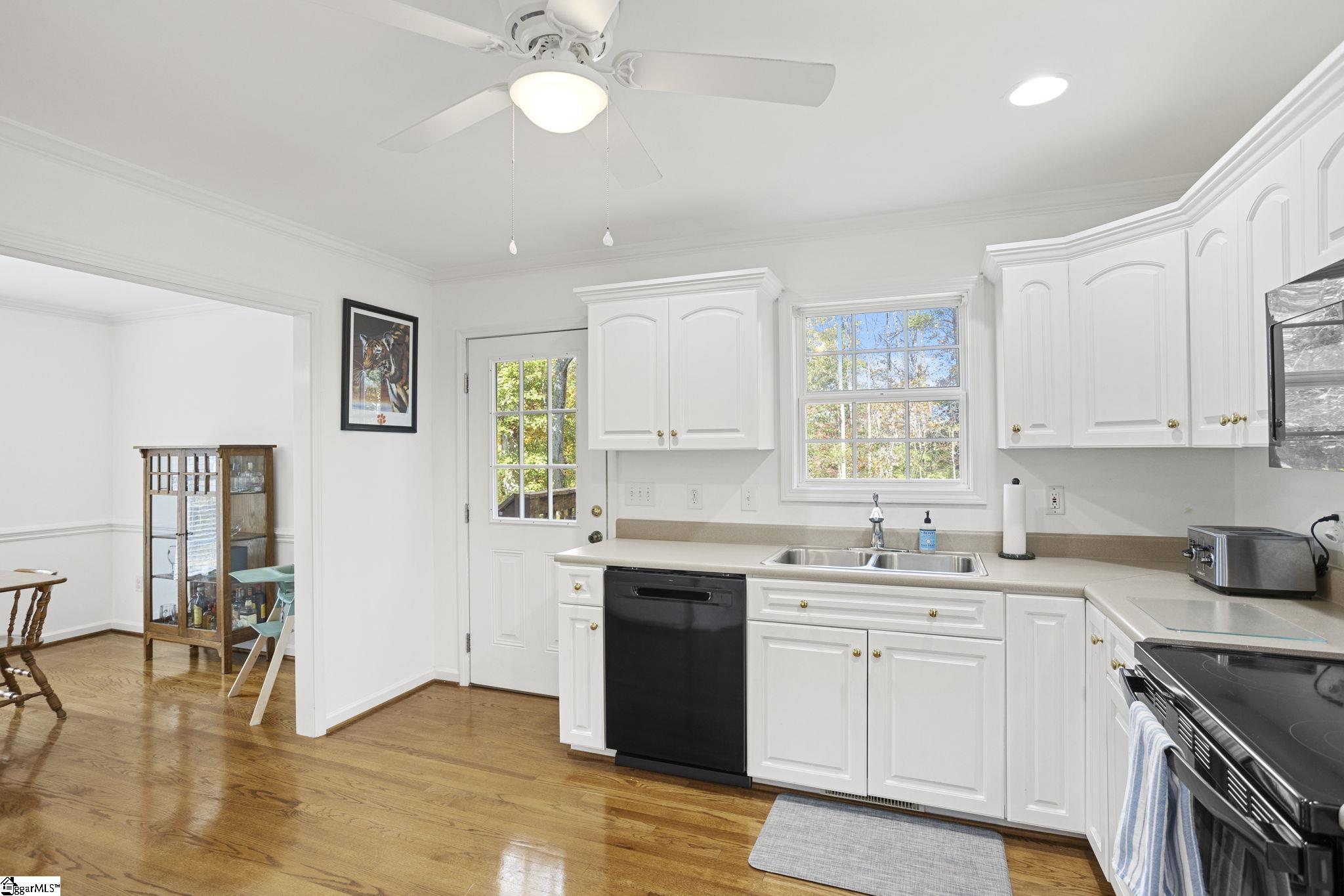 504 Ridgeway Court Easley, SC 29640 - Photo 13 of 31 Gallery Image 13