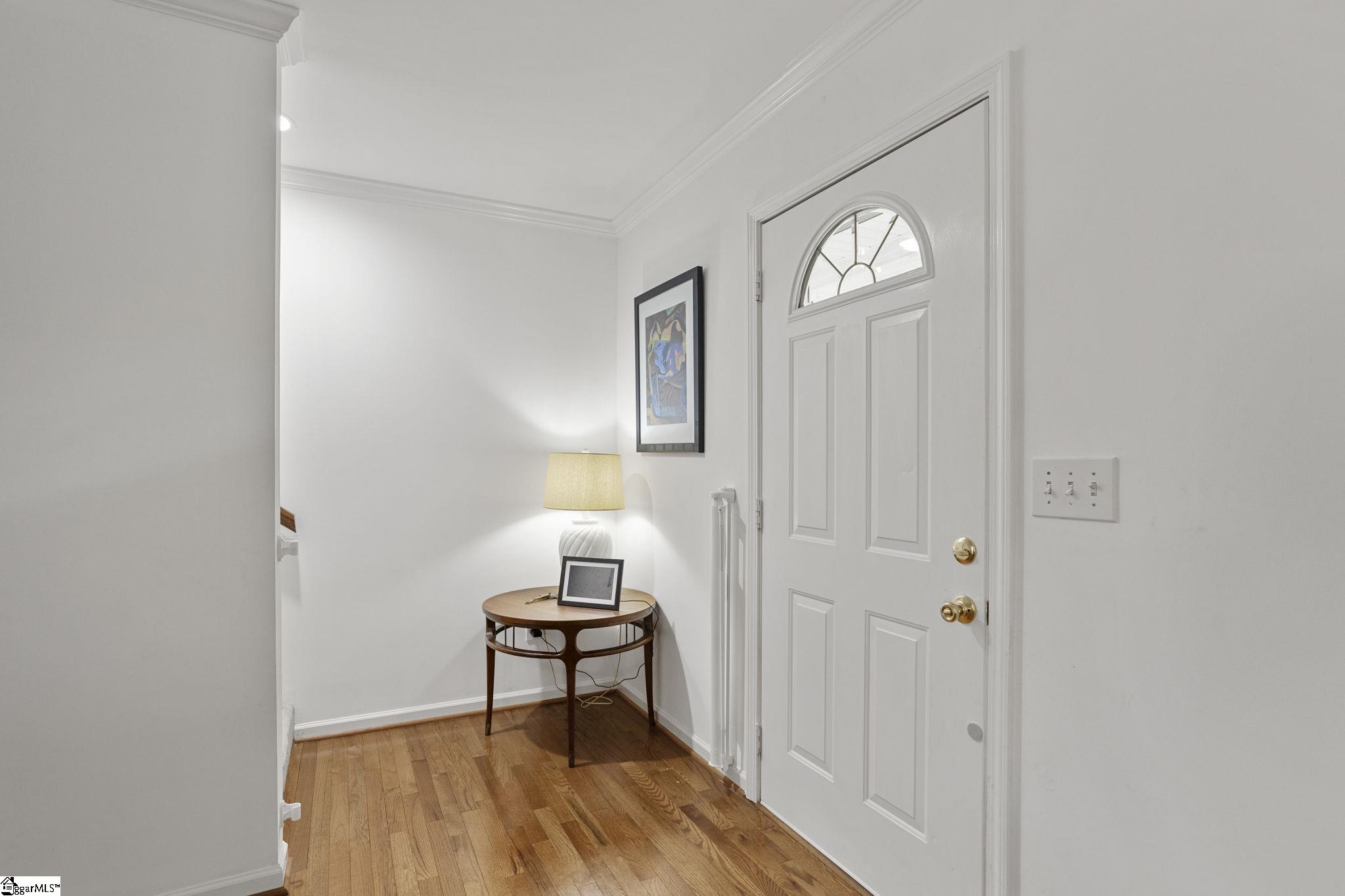 504 Ridgeway Court Easley, SC 29640 - Photo 4 of 31 Gallery Image 4