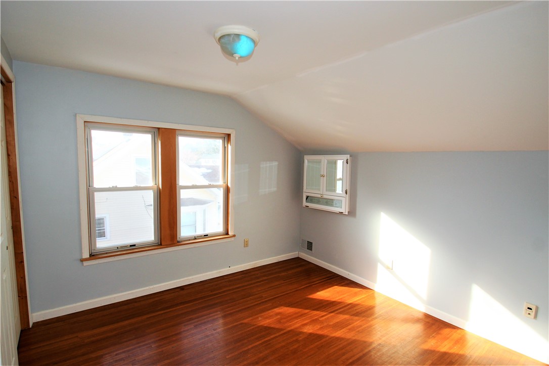 43 West Parkway Greece, NY 14616 - Photo 16 of 45 Main bedroom #1