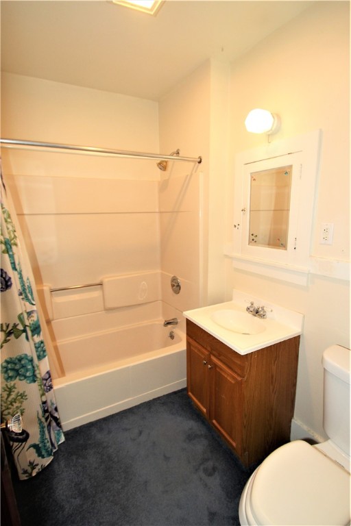 43 West Parkway Greece, NY 14616 - Photo 28 of 45 Apartment full bath