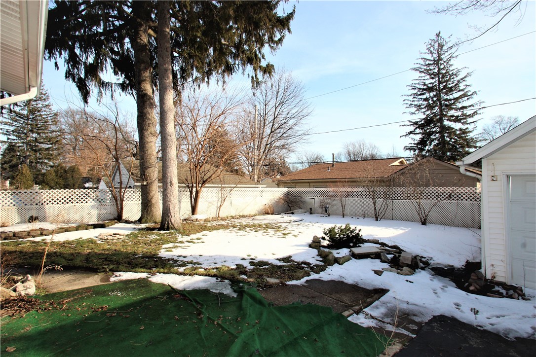 43 West Parkway Greece, NY 14616 - Photo 5 of 45 Back yard