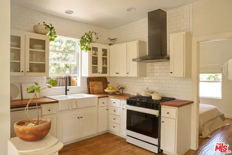 $1,150,000 | 404 North Avenue 52, Los Angeles, CA 90042