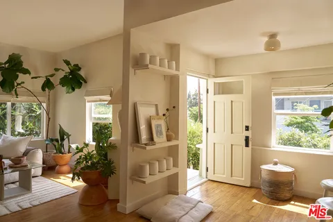 $1,150,000 | 404 North Avenue 52, Los Angeles, CA 90042