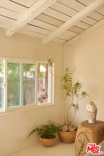 $1,150,000 | 404 North Avenue 52, Los Angeles, CA 90042