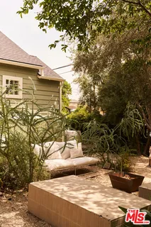 $1,150,000 | 404 North Avenue 52, Los Angeles, CA 90042