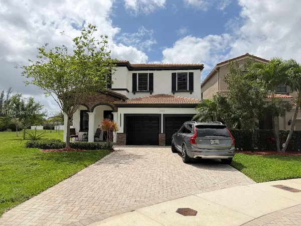$1,195,000 | 19220 Northeast 9th Place, Miami, FL 33179