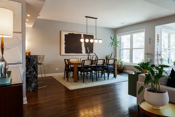 $685,000 | 5047 North Sheridan Road, Unit 2S, Chicago, IL 60640