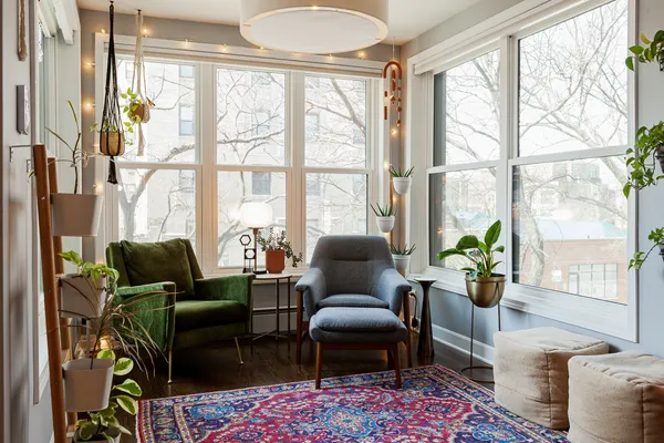 $685,000 | 5047 North Sheridan Road, Unit 2S, Chicago, IL 60640