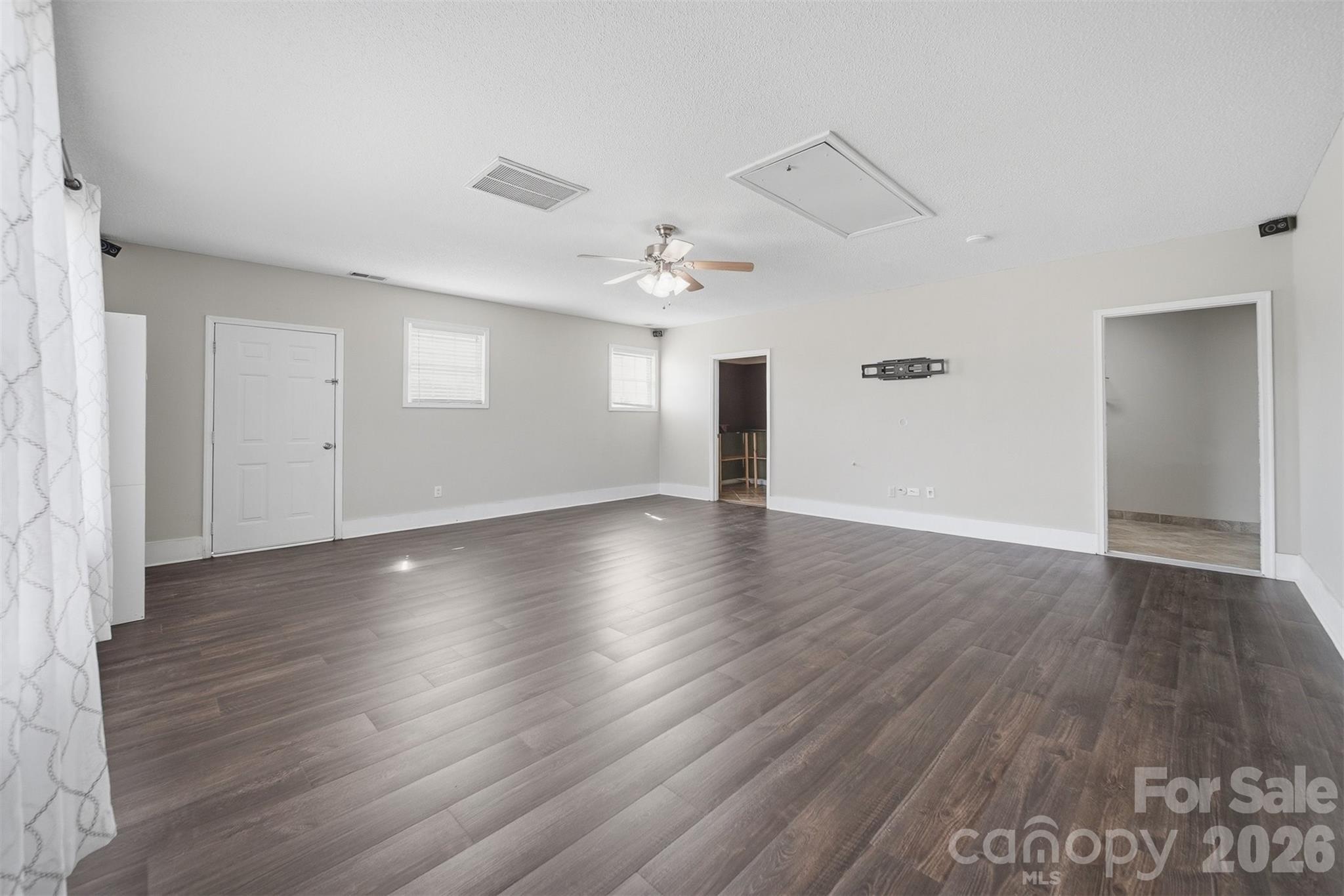 4805 Wordsworth Circle Conover, NC 28613 - Photo 12 of 42