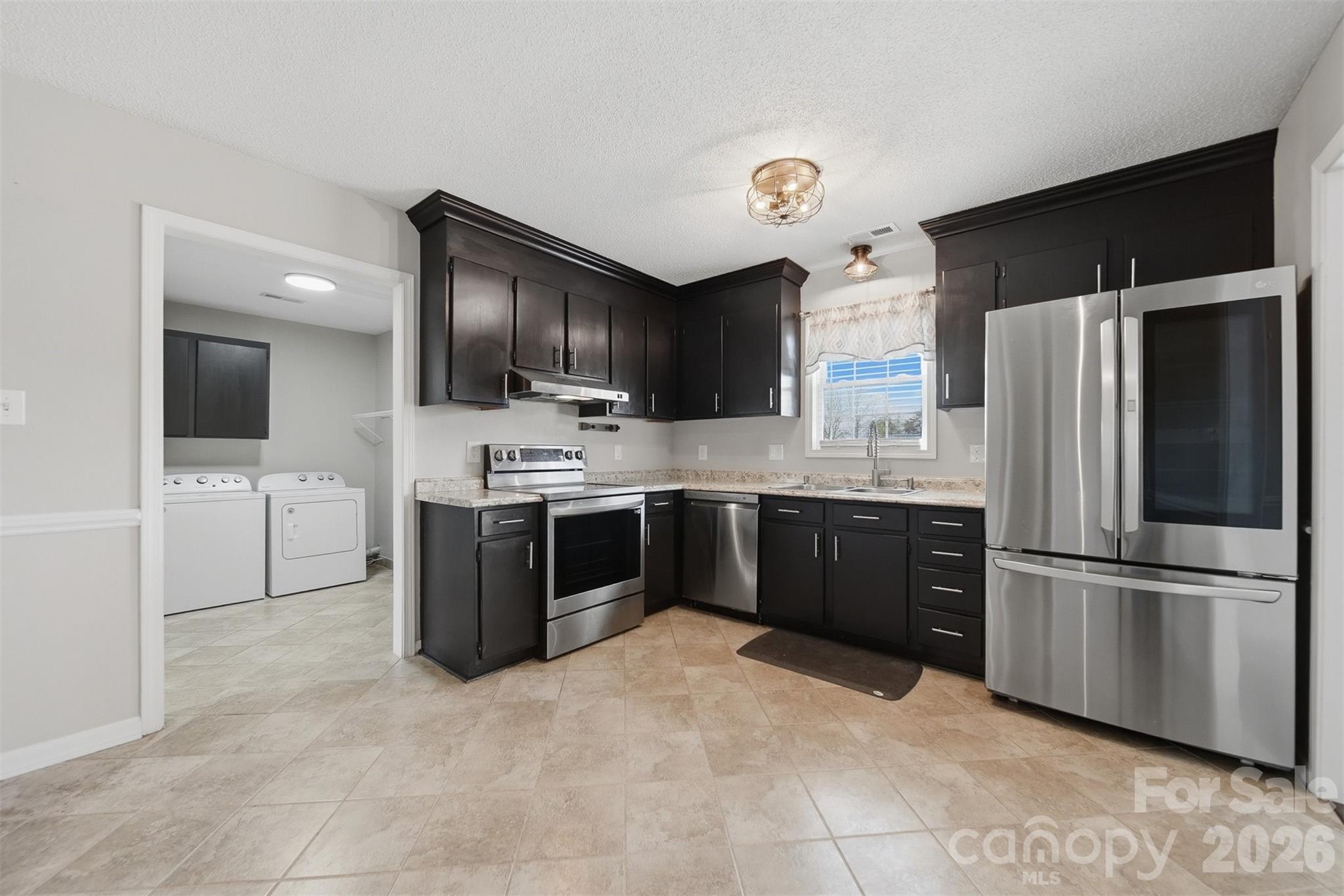 4805 Wordsworth Circle Conover, NC 28613 - Photo 14 of 42