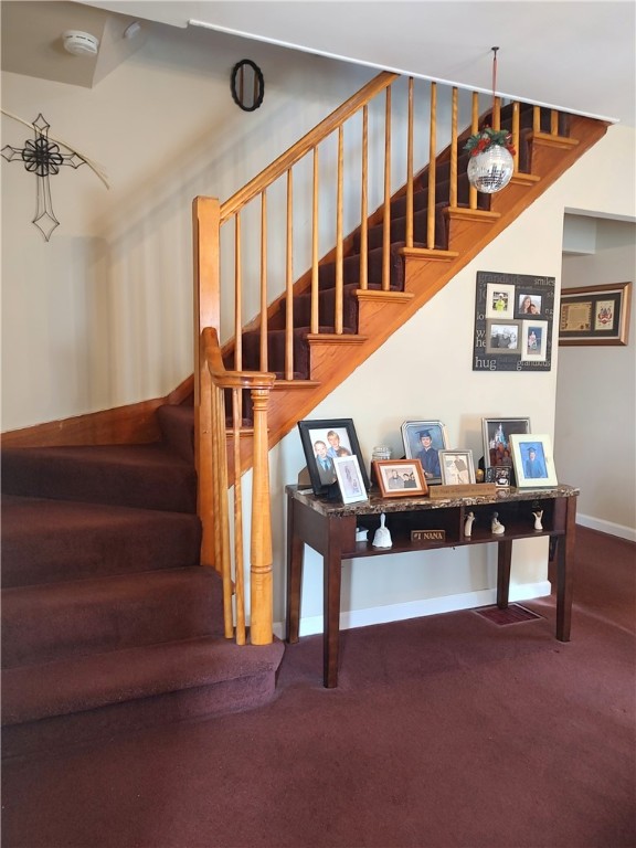 8 Maple Street Seneca Falls, NY 13148 - Photo 24 of 37