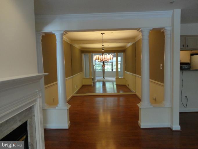 6830 Hayley Ridge Way, Unit E Baltimore, MD 21209 - Photo 7 of 18 Dining Room