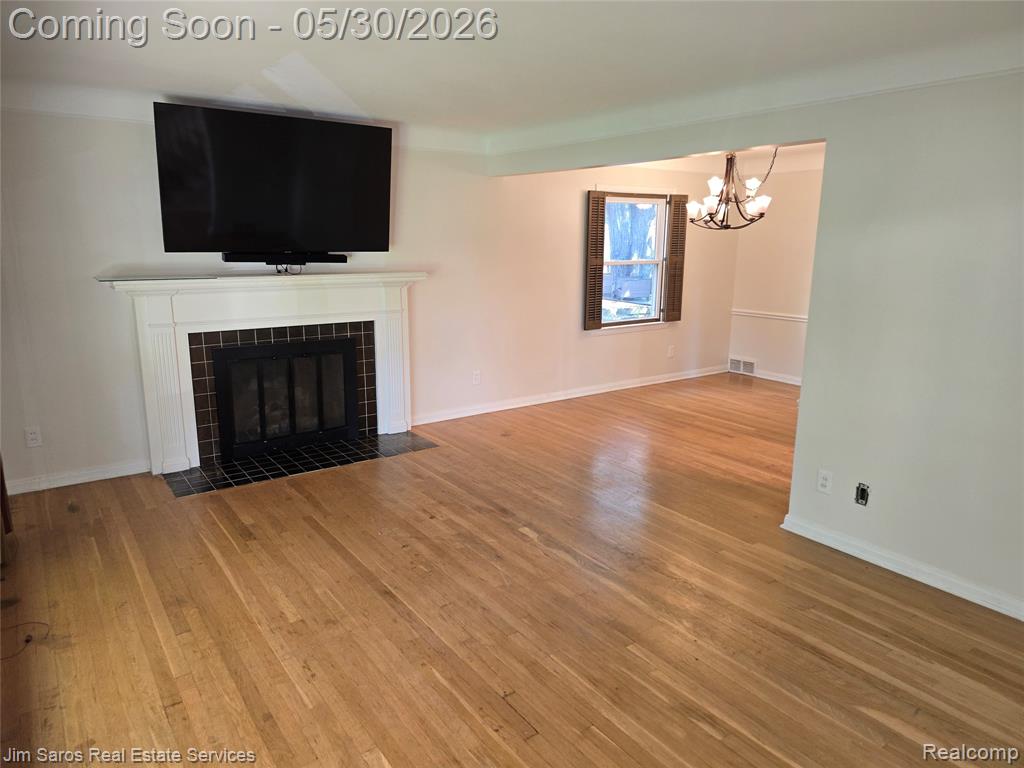 1762 Bournemouth Road Grosse Pointe, MI 48236 - Photo 5 of 21