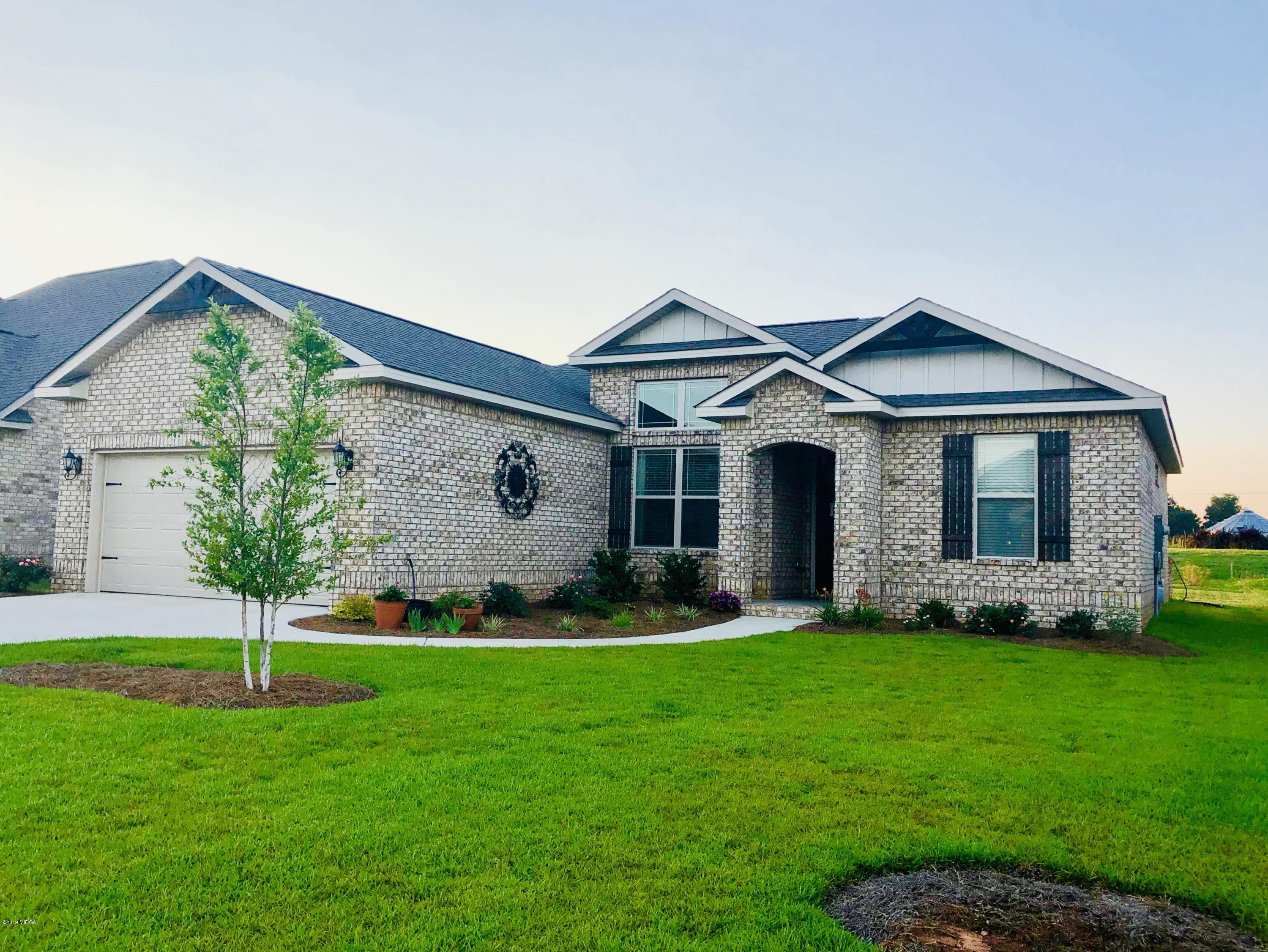 112 Barnyard Way Perry, GA 31069 - Photo 1 of 33 Front of Home
