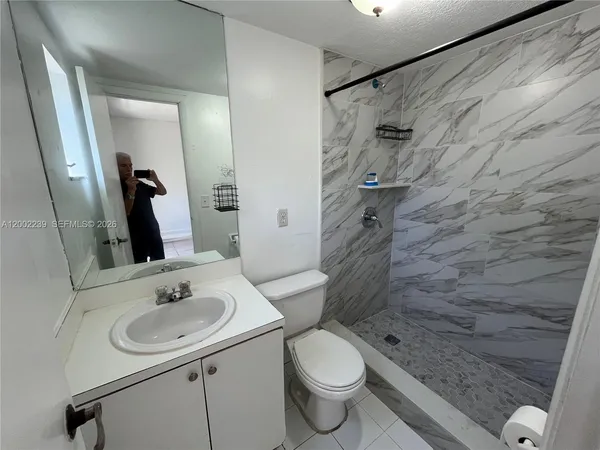 $2,300 | 8650 Southwest 109th Avenue, Unit 3111, Miami, FL 33173