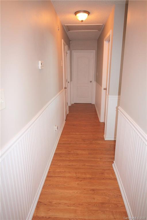 860 Raindrops Road Gastonia, NC 28054 - Photo 11 of 16 Gallery Image 11