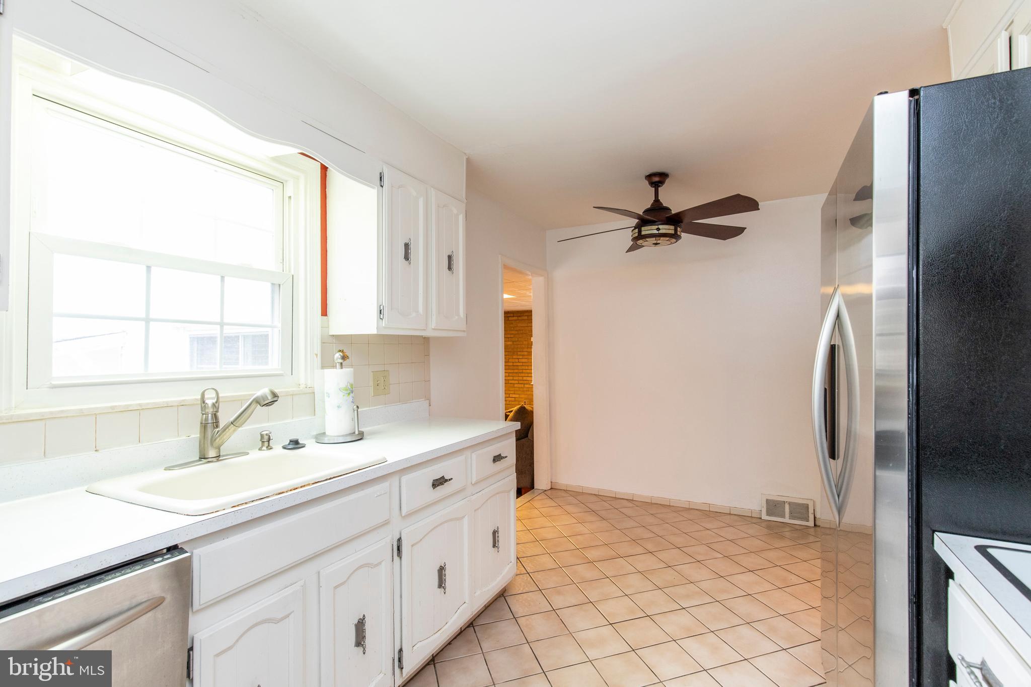616 Haverford Road Havertown, PA 19083 - Photo 14 of 28 Gallery Image 14