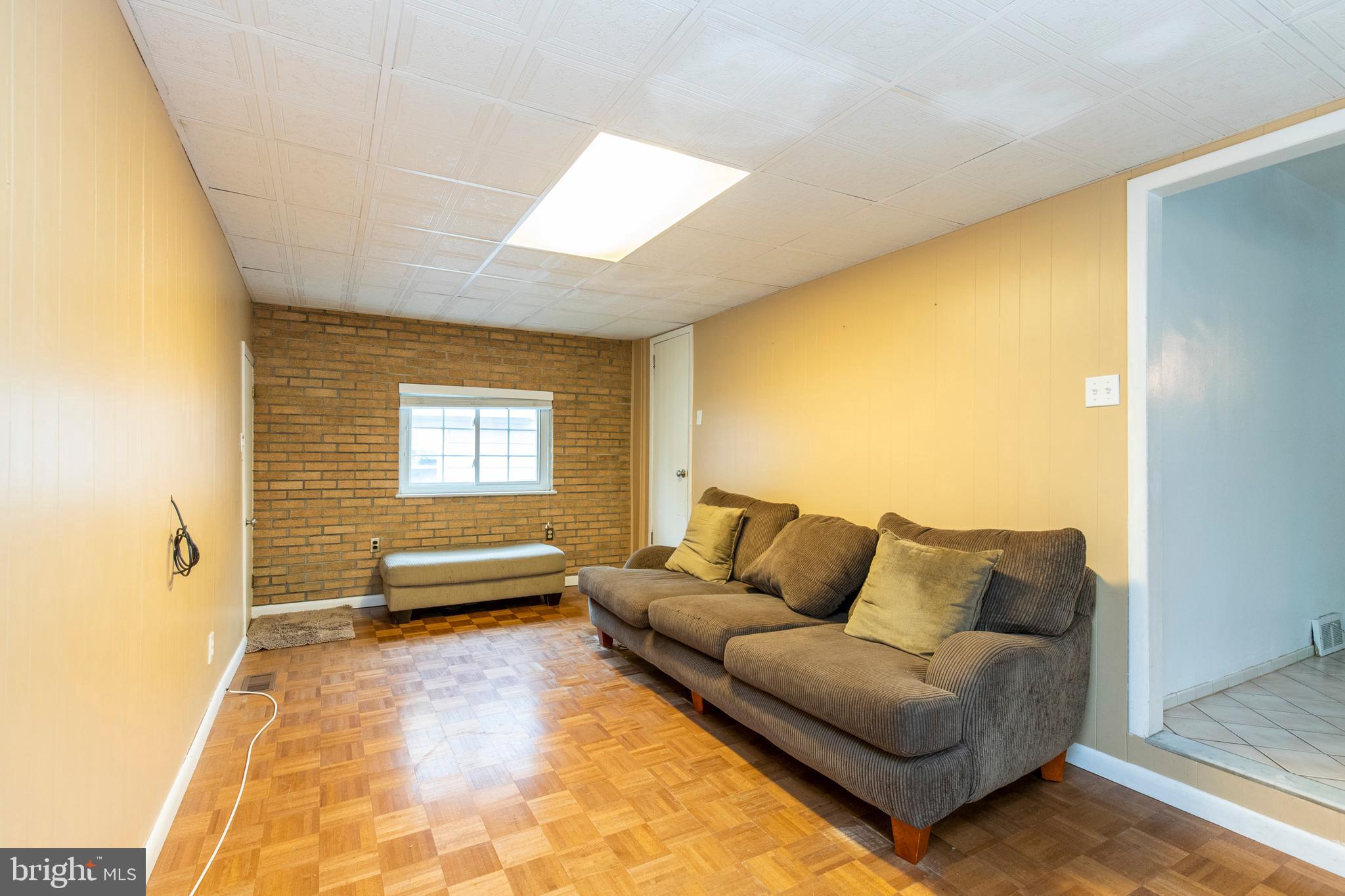 616 Haverford Road Havertown, PA 19083 - Photo 17 of 28 Gallery Image 17