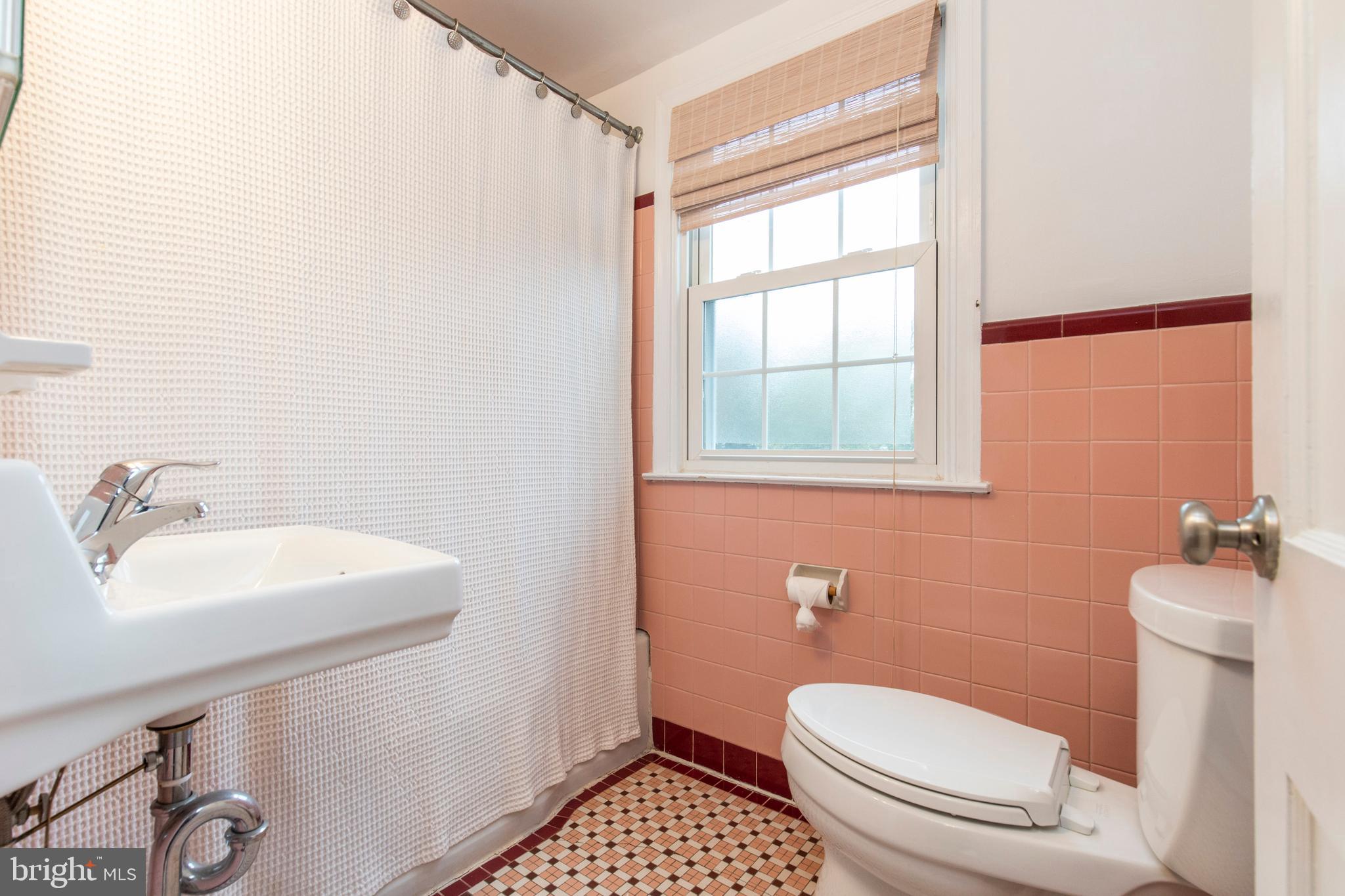 616 Haverford Road Havertown, PA 19083 - Photo 26 of 28 Gallery Image 26