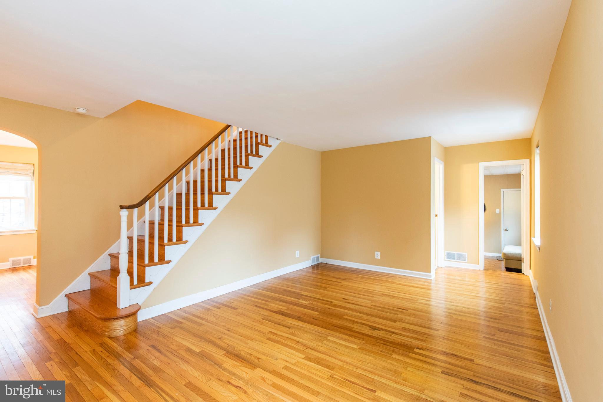 616 Haverford Road Havertown, PA 19083 - Photo 5 of 28 Gallery Image 5